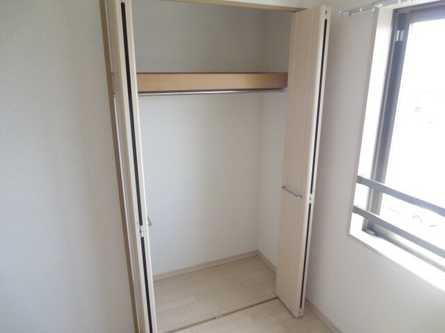 物件内観写真14　(収納)