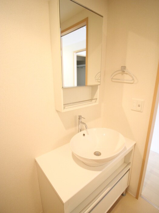 物件内観写真9　(洗面)