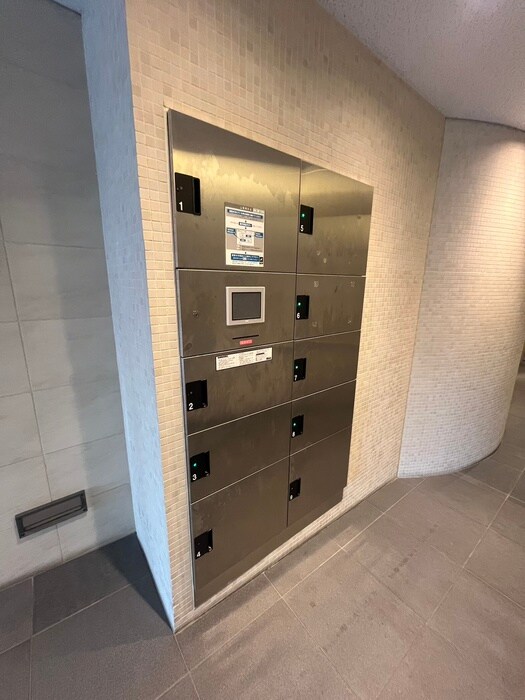 物件外観写真4　(建物設備)