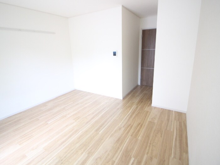 物件内観写真18　(居室)