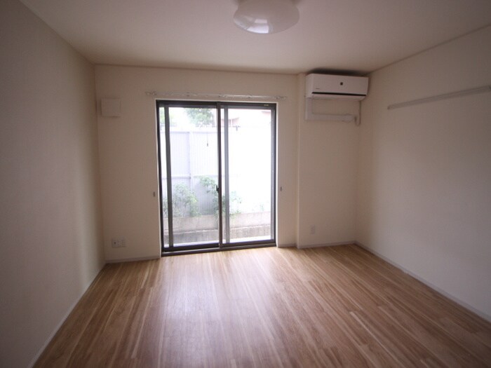 物件内観写真19　(居室)