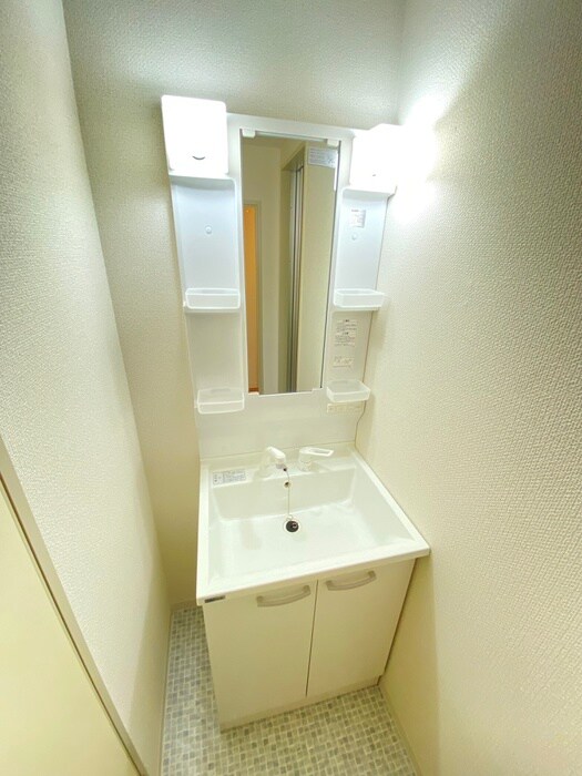 物件内観写真10　(洗面)