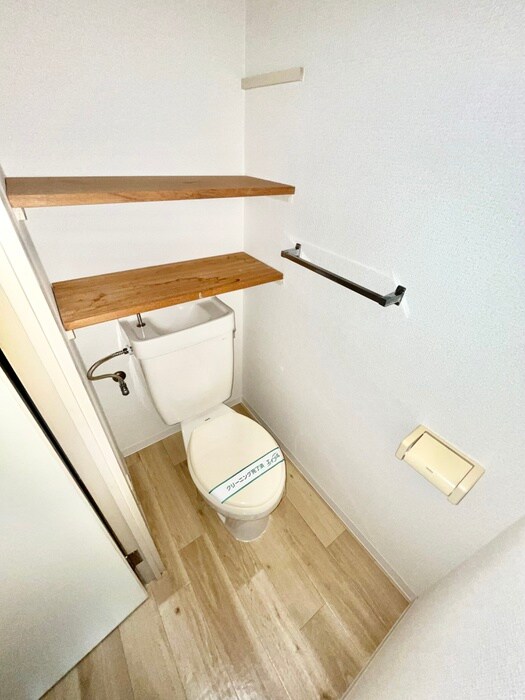 物件内観写真11　(トイレ)