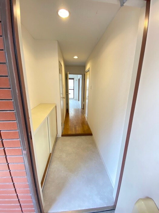 物件内観写真14　(玄関)