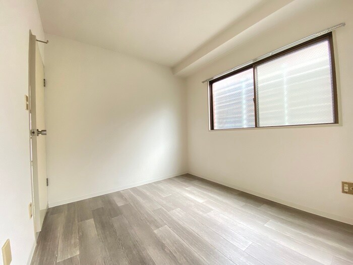 物件内観写真15　(居室)