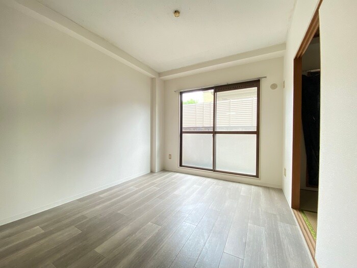 物件内観写真20　(居室)