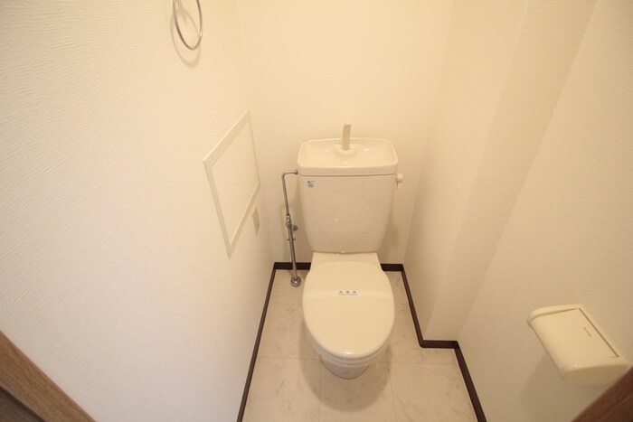 物件内観写真12　(トイレ)