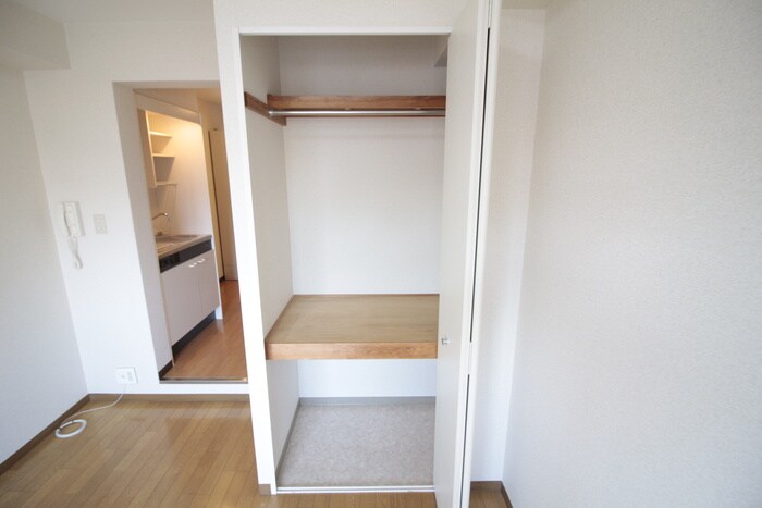 物件内観写真14　(収納)