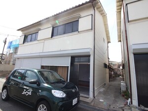 川西住宅外観写真