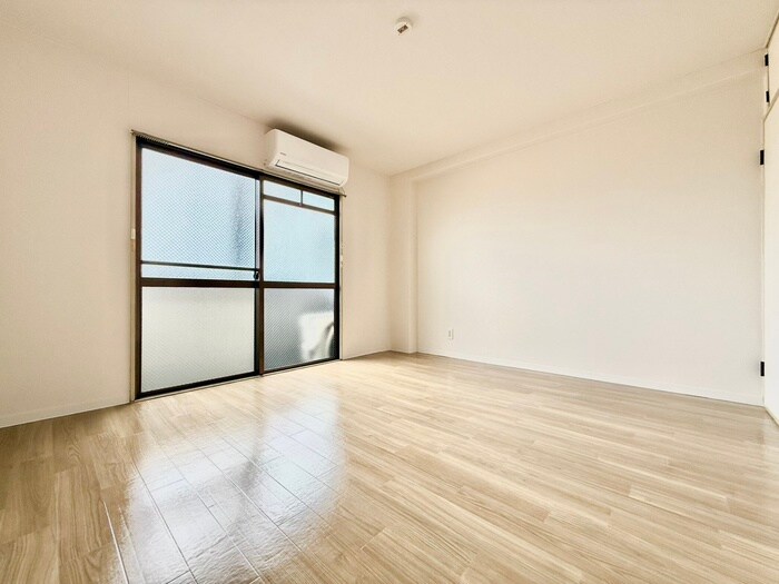 物件内観写真13　(居室)