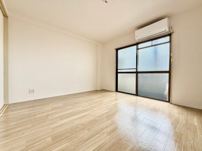 物件内観写真14　(居室)