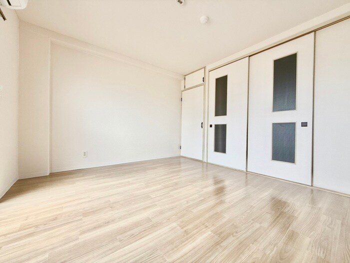 物件内観写真15　(居室)