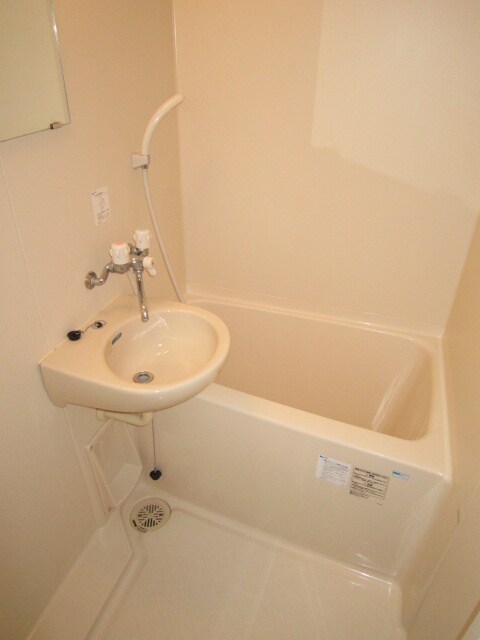 物件内観写真12　(バス／シャワールーム等)