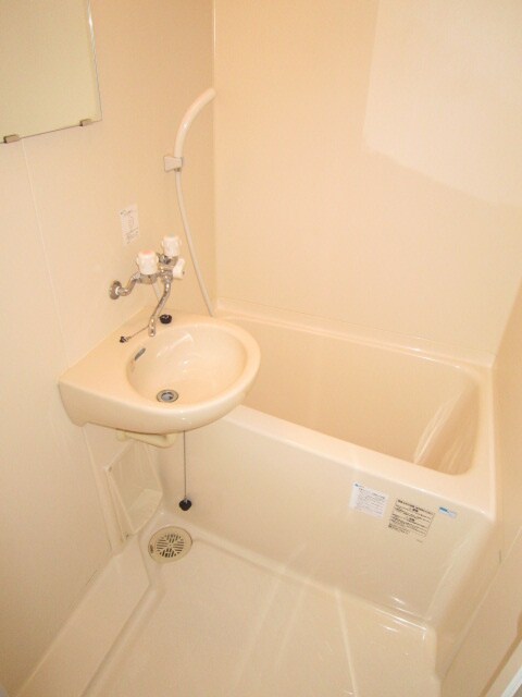 物件内観写真12　(バス／シャワールーム等)