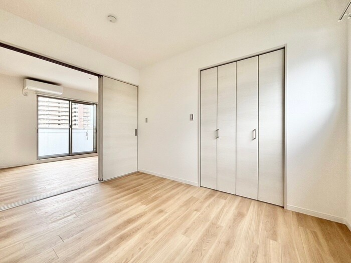 物件内観写真9　(居室)