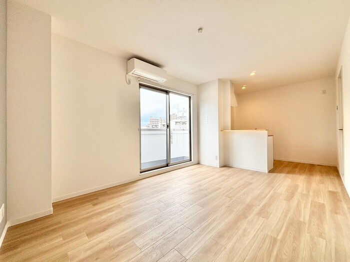 物件内観写真19　(居室)