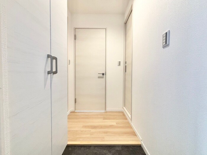 物件内観写真20　(玄関)