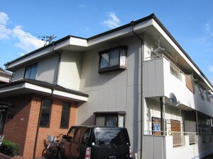 中島ハイツ外観写真