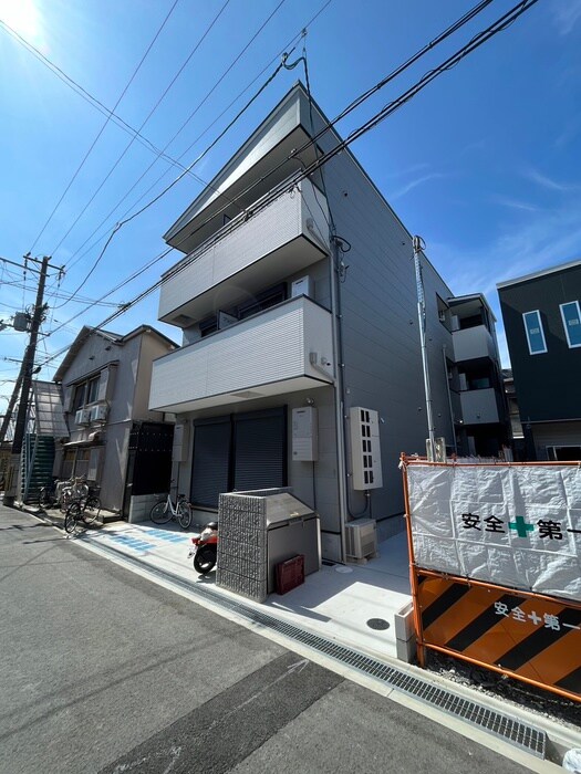 物件外観写真2　(外観写真)