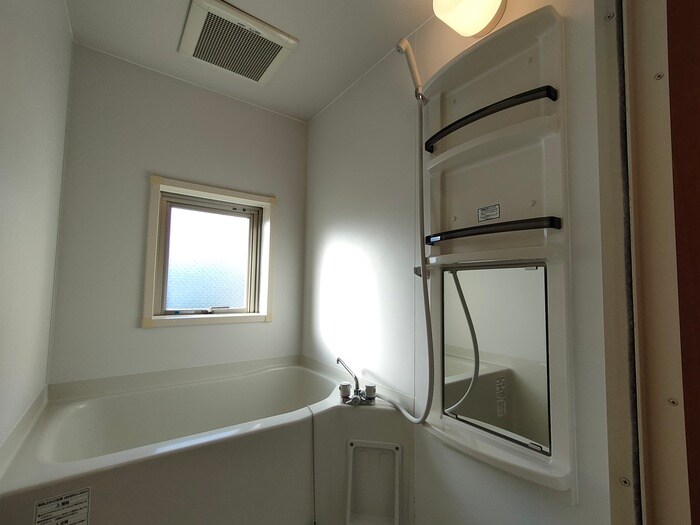 物件内観写真12　(バス／シャワールーム等)