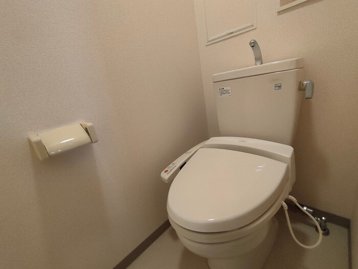 物件内観写真15　(トイレ)