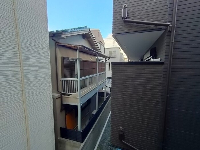 物件内観写真22　(室内からの展望)