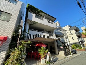 宝塚マナ－ハウス外観写真