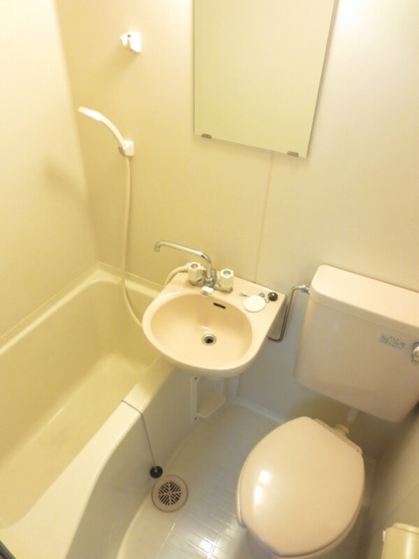 バス／シャワールーム等