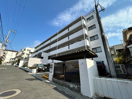 グレ－スフルハイツ１号館外観写真