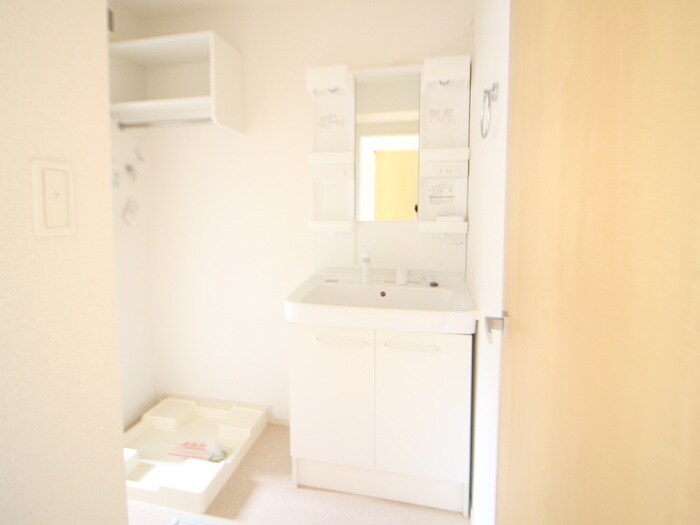 物件内観写真10　(洗面)