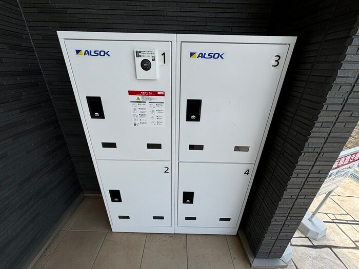 物件外観写真6　(建物設備)