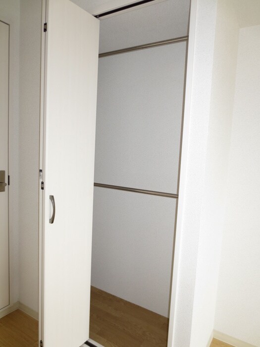 物件内観写真9　(収納)