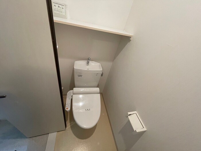 物件内観写真11　(トイレ)