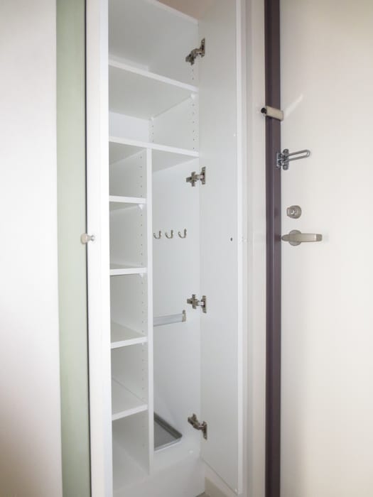 物件内観写真15　(靴箱)