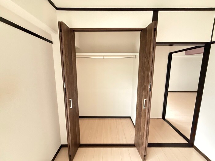 物件内観写真13　(収納)
