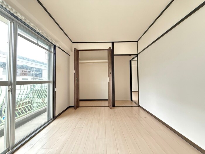 物件内観写真15　(居室)