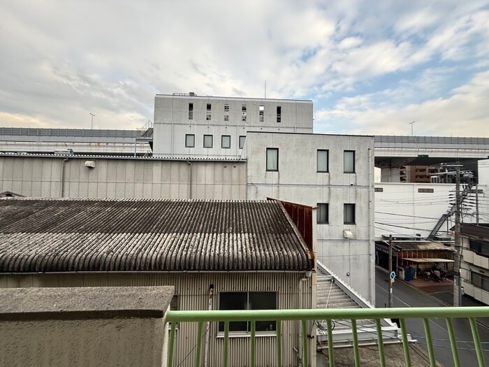 物件内観写真21　(室内からの展望)