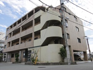 ベルトピア西明石Ⅰ外観写真