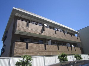 ルミエール小松外観写真