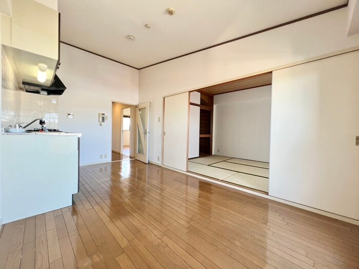 物件内観写真8　(居室)