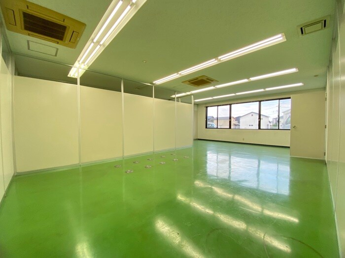 物件内観写真13　(廊下)