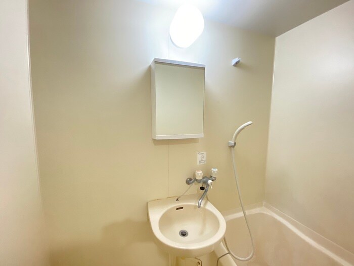 物件内観写真14　(洗面)