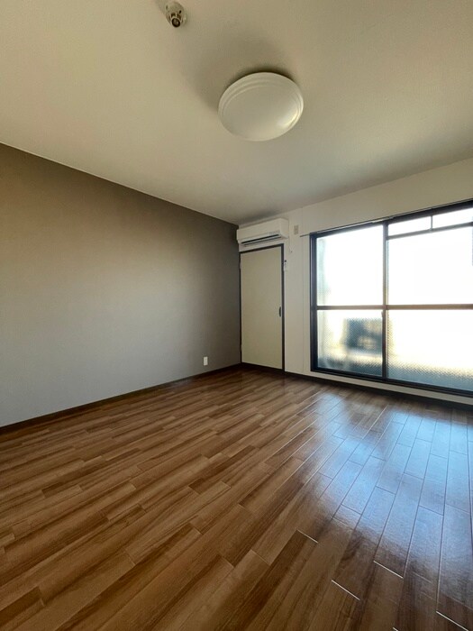 物件内観写真19　(居室)