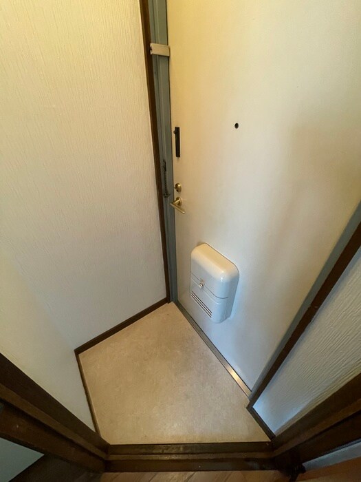 物件内観写真22　(玄関)