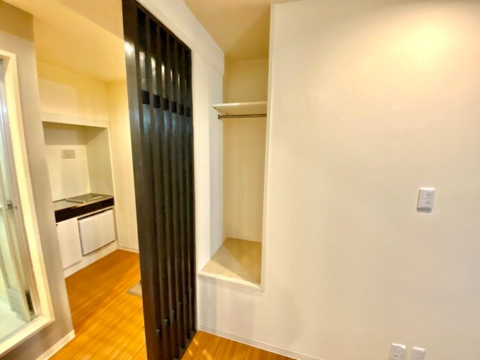 物件内観写真15　(収納)