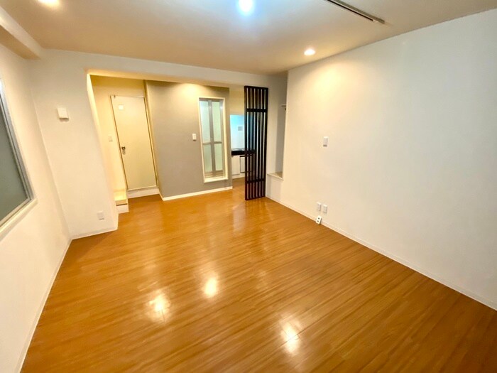 物件内観写真19　(居室)