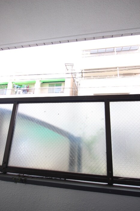 物件内観写真19　(室内からの展望)