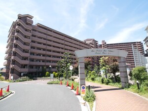 ﾀﾞｲｱﾊﾟﾚｽ新石切ﾌｫﾚｽﾄﾀｳﾝ292(407)外観写真