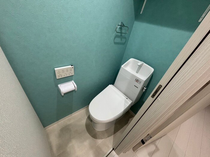 物件内観写真14　(トイレ)