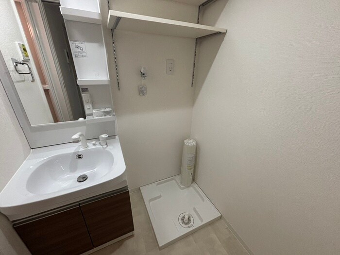 物件内観写真15　(洗濯機置場)